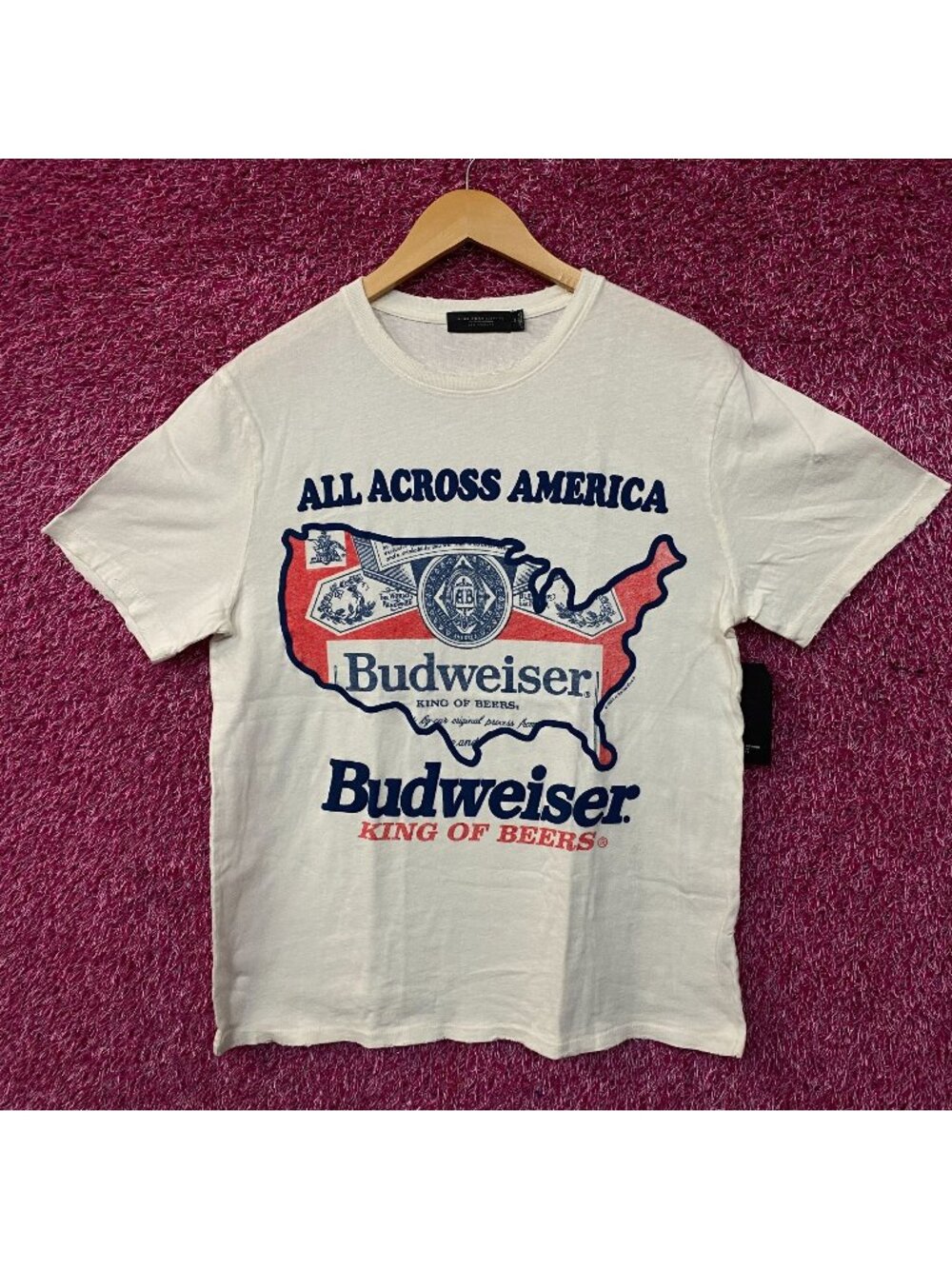 Budweiser King Of Beers All Across America T-shirt size Medium